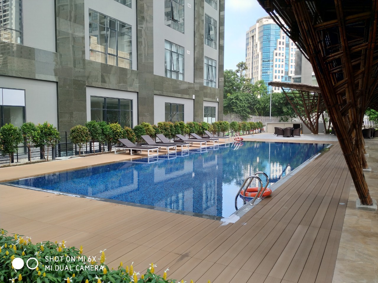 Dự án bể bơi Vinata Tower toà căn hộ dịch vụ